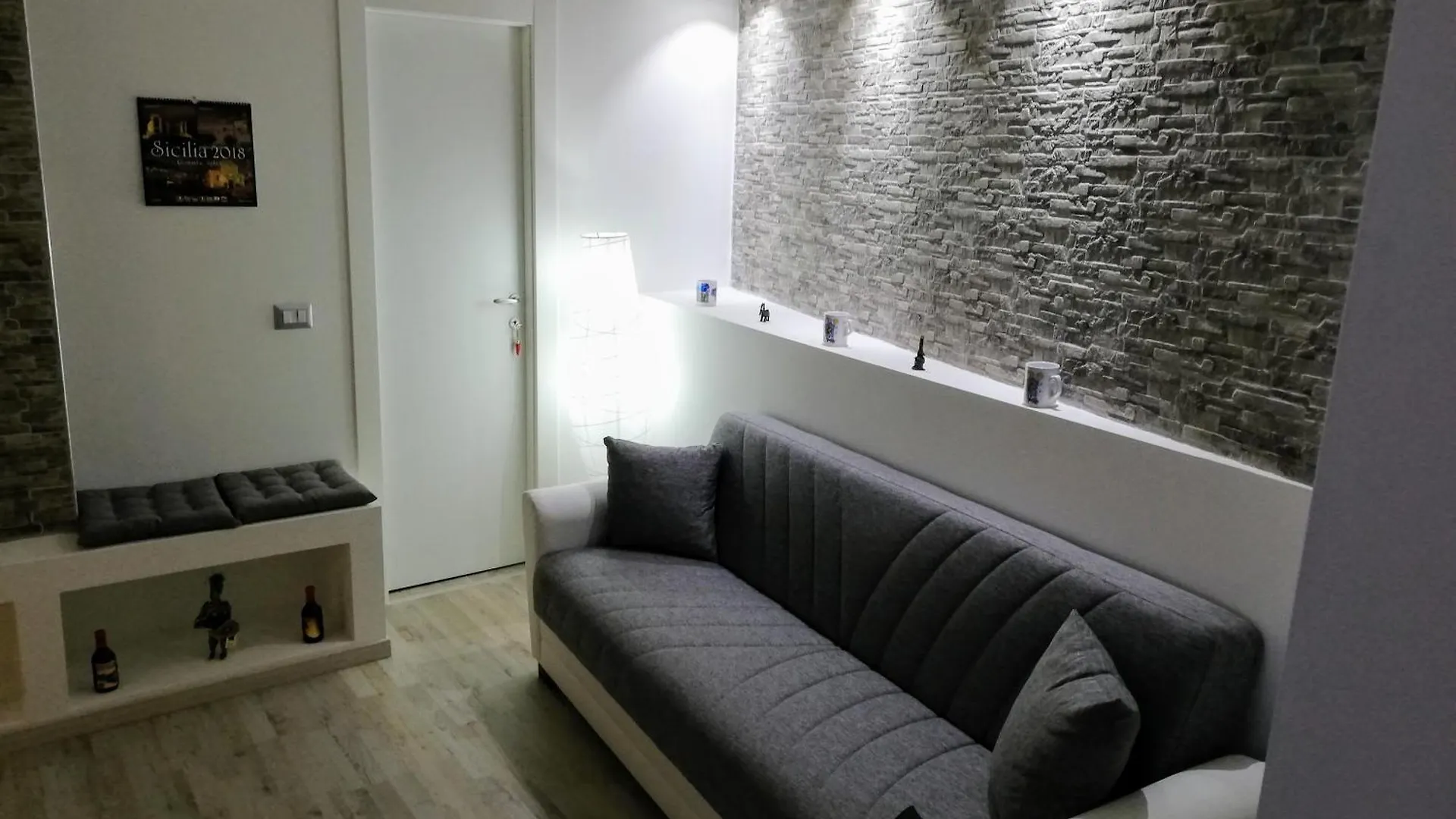 Casa Riviera Villa Catania Italy